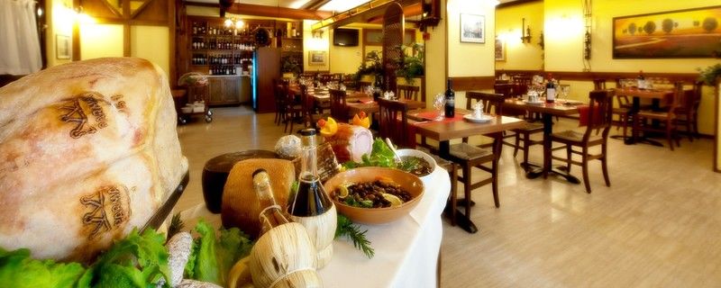 Hotel Ristorante Tre Leoni Somma Lombardo Exteriér fotografie